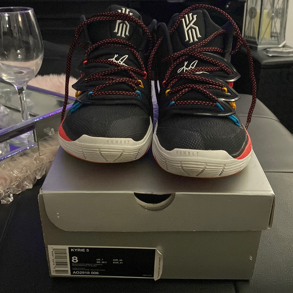 Kyrie 5